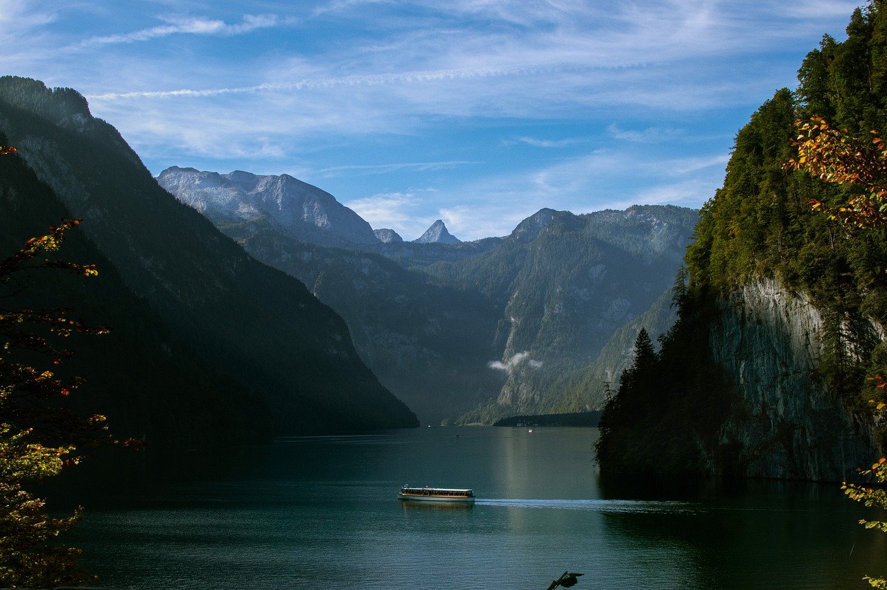 Exploring the Great Outdoors: A Traveler’s Paradise Exploring the Great Outdoors: A Traveler’s Paradise